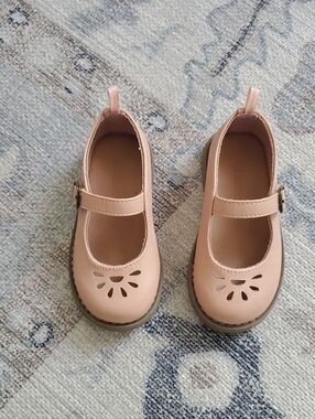 Old Navy Toddler Girls Bamboo Pink Mary Jane Shoes Sz7